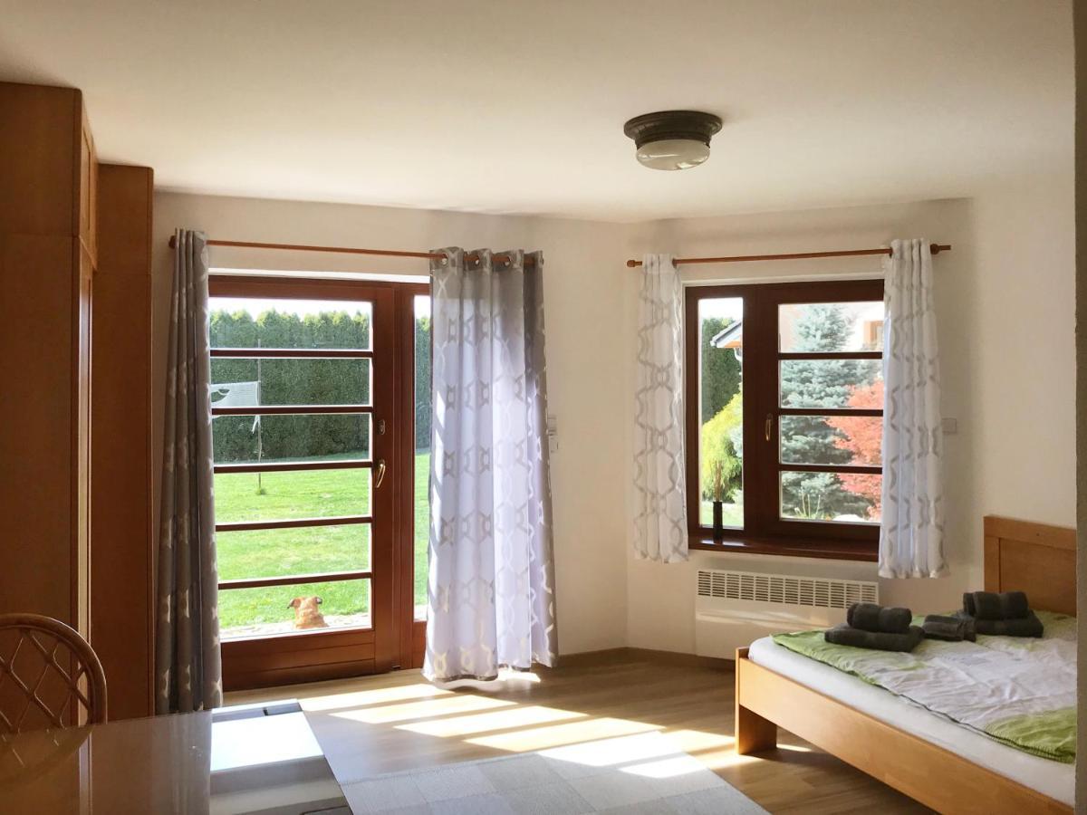 Apartman Hosin Apartment Hluboká nad Vltavou Екстериор снимка
